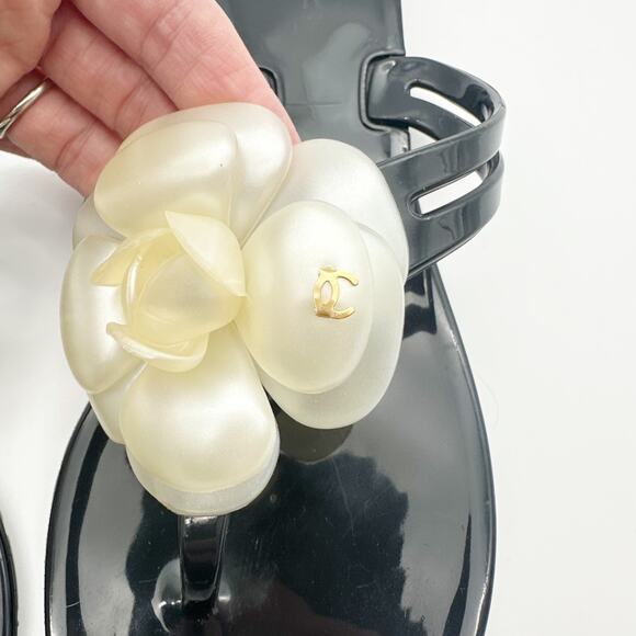 Chanel Camellia Flower Rubber PVC Thong Flip Flop Sandal Black 40 Flat Summer - Picture 6 of 10